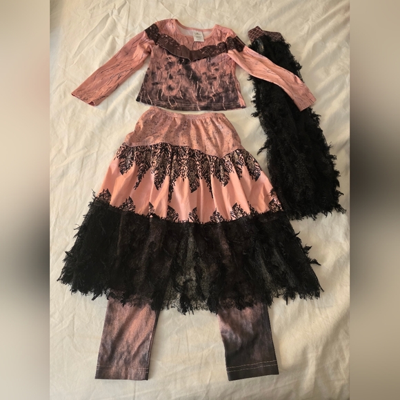 Disney Audrey Costume - Descendants 3 Size 4 - Picture 1 of 5